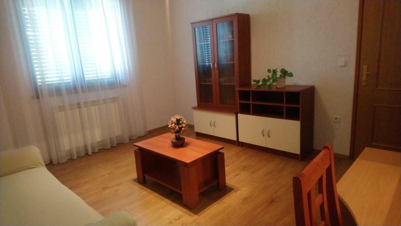 Apartman Dino Tar-Vabriga Kültér fotó